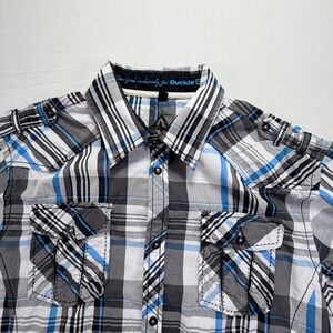 Roar Buckle Mens Plaid Short Sleeve Button Down Shirt  Blue Black Gray Size L